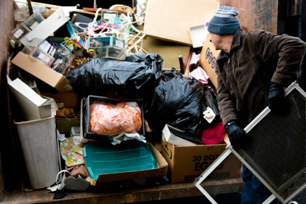 Best Commercial Junk Removal  in Marine City, MI
